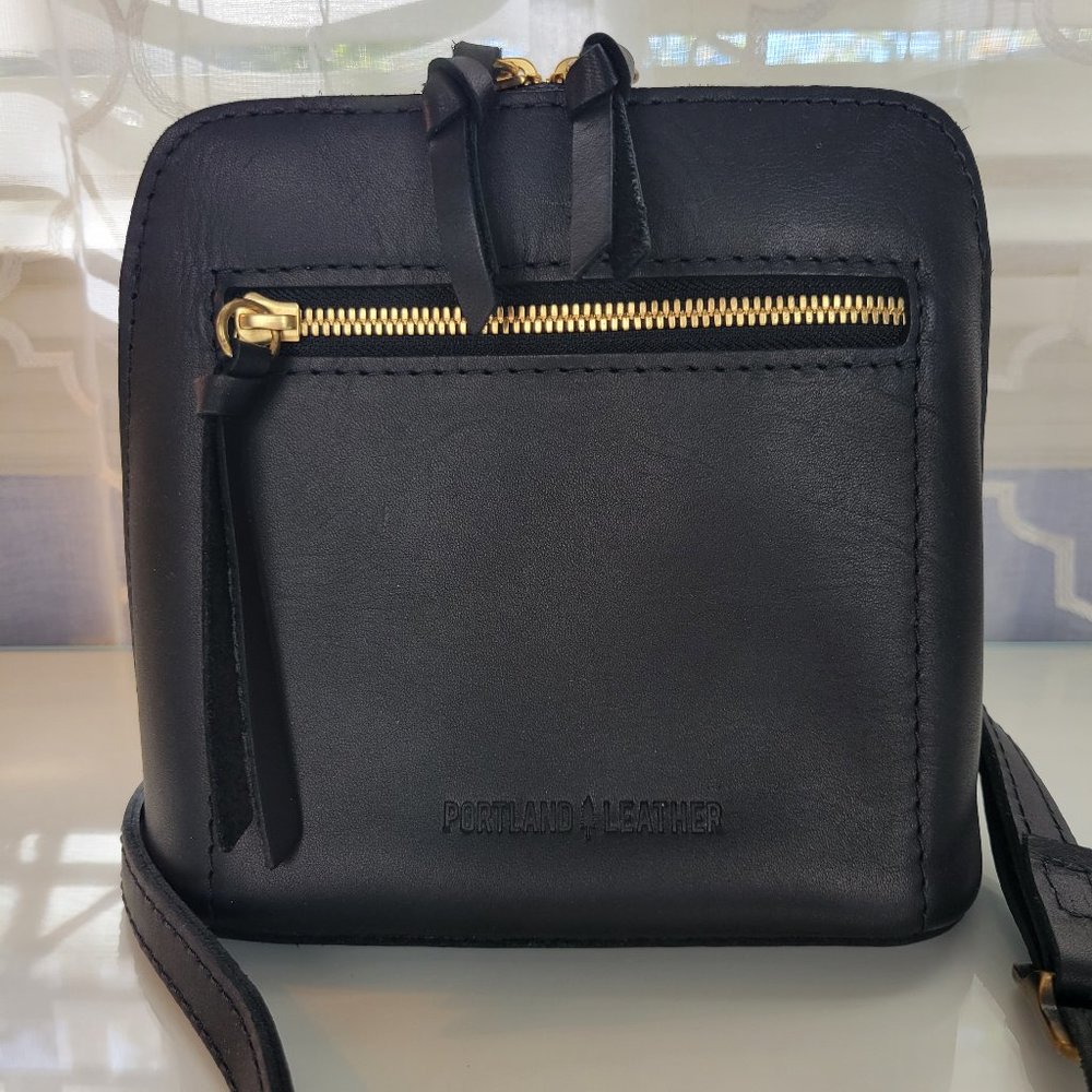 Portland Leather Goods The Petite Luna Bag in Smooth Black
